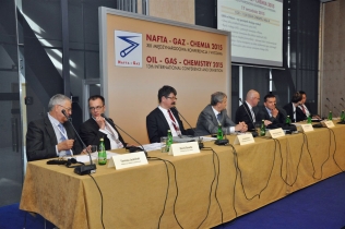 Nafta-Gaz-Chemia 2015 - uczestnicy panelu pierwszego