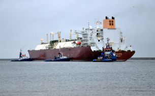 Pierwsza dostawa LNG z Kataru do Polski