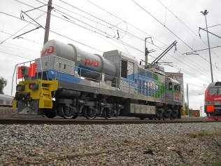 Napędzana LNG lokomotywa TEM19