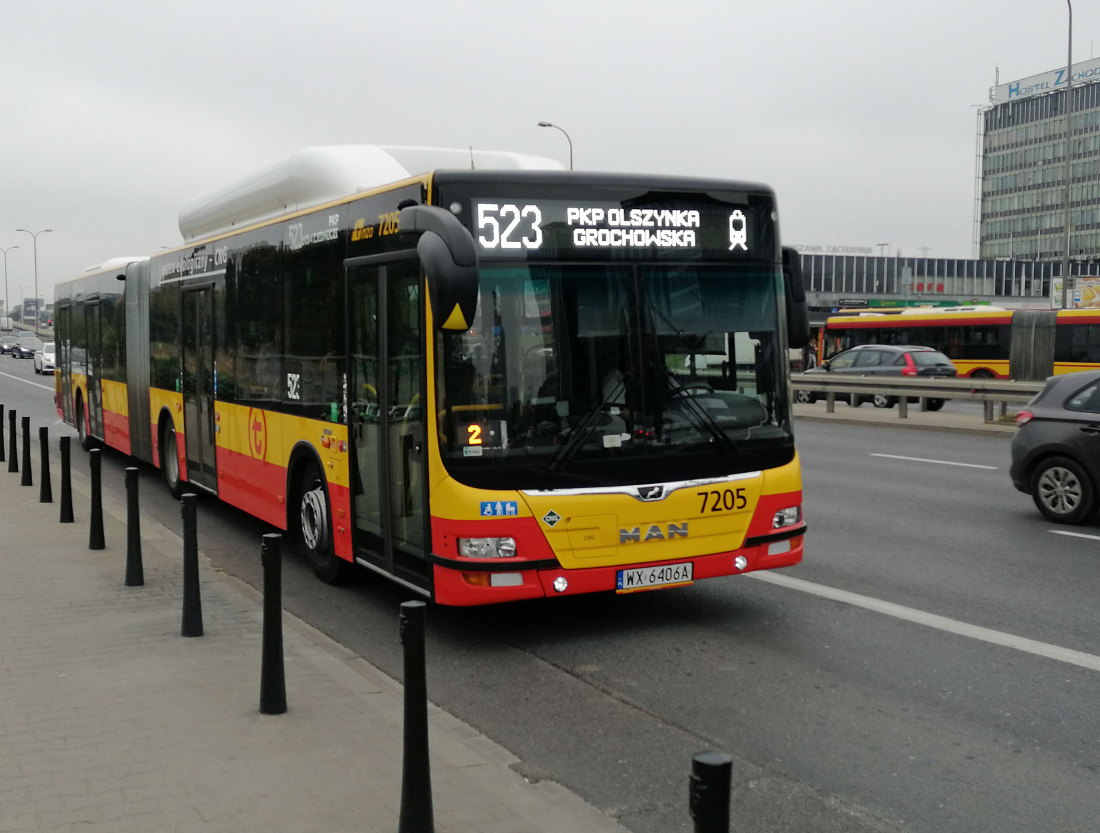 MZA Warszawa zamawia 160 autobusów gazowych