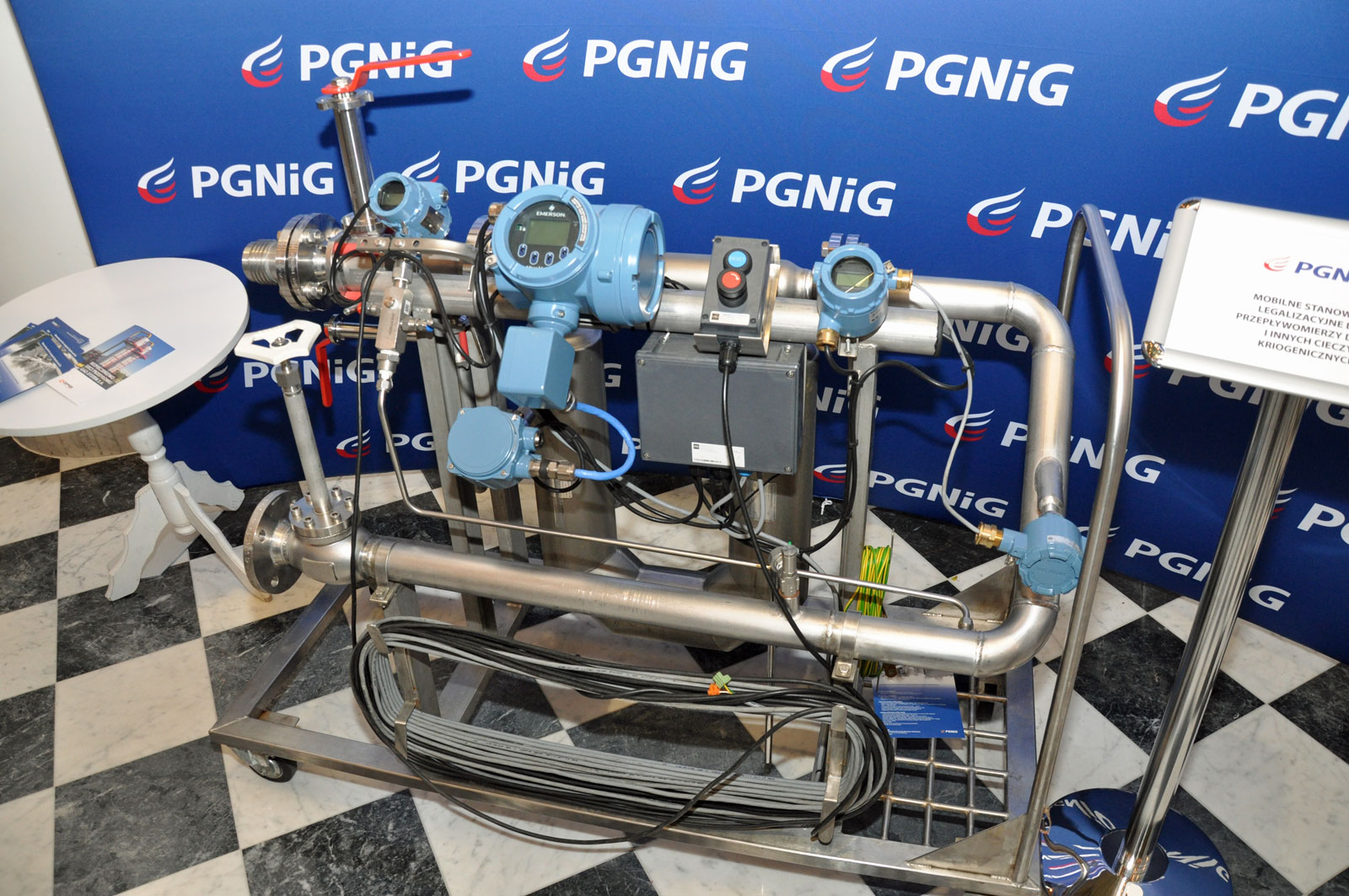 PGNiG legalizuje dystrybutory LNG w MZA Warszawa