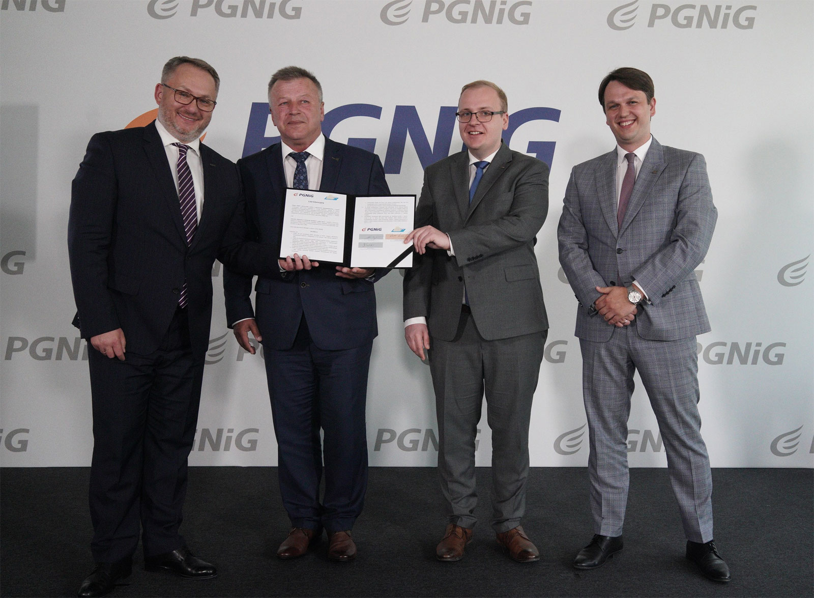 PGNiG wybuduje 2 stacje LCNG we wschodniej Polsce