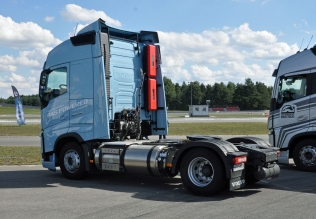 Ciągnik siodłowy Volvo FH LNG