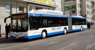 Autobus MAN Lion's City G przed Urzędem Miasta Gdyni